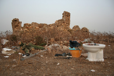 Foto shock: Sant’Antiogu discarica a cielo aperto
